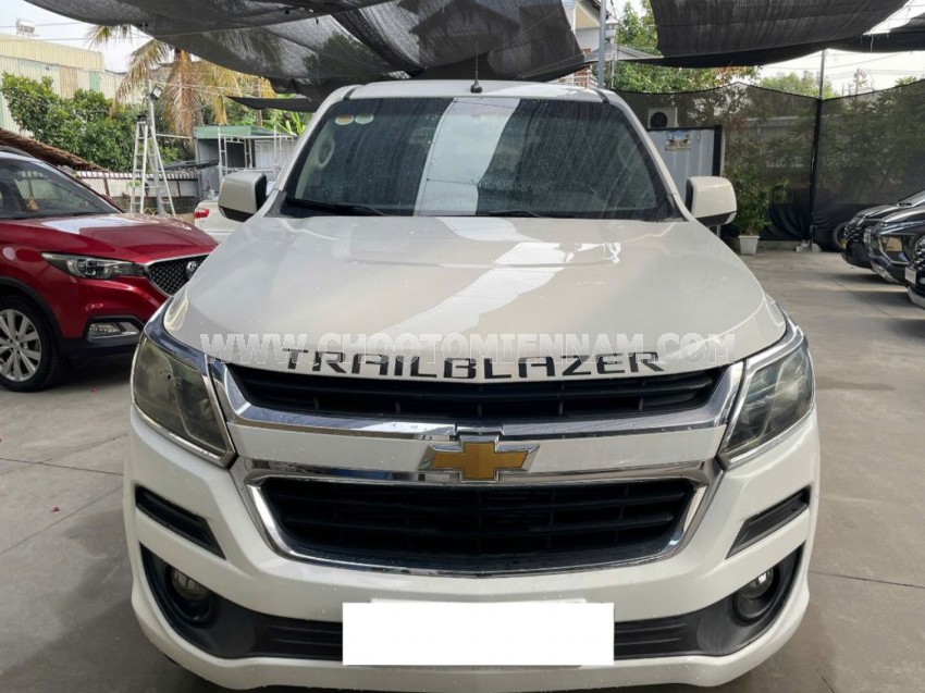 Chevrolet Trailblazer LT 2.5L 4x2 MT 2018