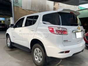 Xe Chevrolet Trailblazer LT 2.5L 4x2 MT 2018
