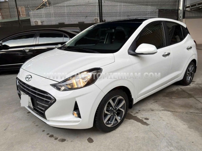 Hyundai i10 1.2 AT