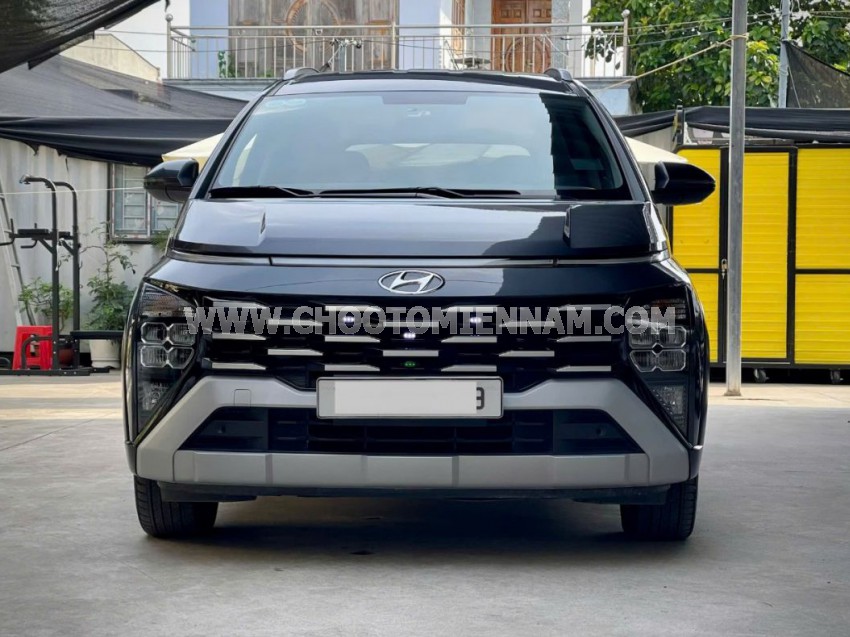 Hyundai Stargazer X 1.5 AT