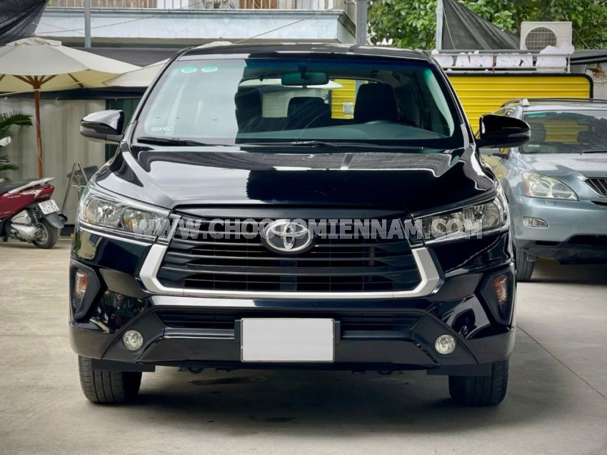 Toyota Innova E 2.0 MT 2021